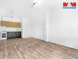 Prodej bytu 2+kk, Libochovice, Revoluční, 52 m2