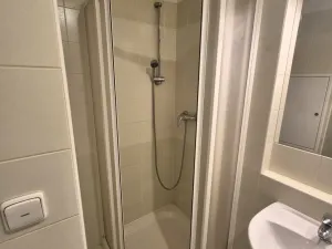 Pronájem bytu 1+kk, Liberec - Liberec III-Jeřáb, Vaňurova, 20 m2
