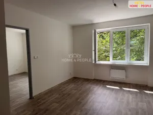 Pronájem bytu 2+1, Karlovy Vary - Stará Role, Závodu míru, 71 m2