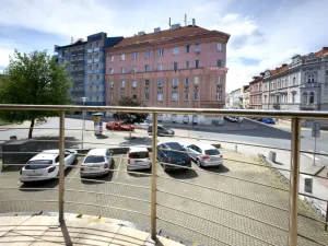 Pronájem kanceláře, Plzeň - Jižní Předměstí, Kollárova, 55 m2