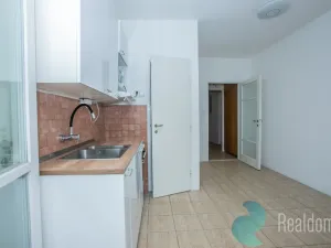 Pronájem bytu 4+1, Praha - Nové Město, Masarykovo nábřeží, 110 m2