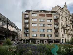 Pronájem bytu 4+1, Praha - Nové Město, Masarykovo nábřeží, 110 m2