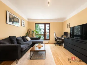 Pronájem bytu 2+kk, Praha - Karlín, Rohanské nábřeží, 57 m2