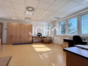 Pronájem kanceláře, Uničov, Litovelská, 826 m2