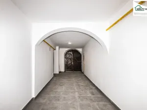 Pronájem bytu 2+1, Cheb, Židovská, 66 m2