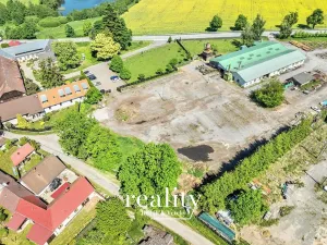 Pronájem komerční nemovitosti, Hladov, 3500 m2