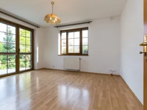 Pronájem vily, Praha - Nebušice, K Noskovně, 390 m2