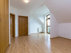 Pronájem vily, Praha - Nebušice, K Noskovně, 390 m2