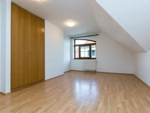 Pronájem vily, Praha - Nebušice, K Noskovně, 390 m2