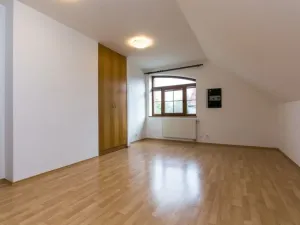 Pronájem vily, Praha - Nebušice, K Noskovně, 390 m2
