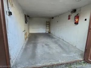 Pronájem garáže, Kladno, Na růžovém poli, 6 m2