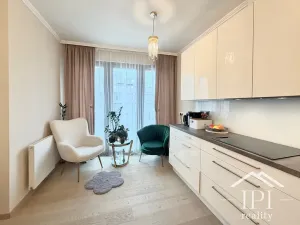 Pronájem bytu 4+kk, Praha - Karlín, U Mlýnského kanálu, 120 m2