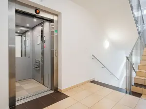 Prodej bytu 3+kk, Praha - Troja, Mazurská, 120 m2