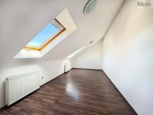 Pronájem bytu 3+1, Háj u Duchcova, Kubátova, 95 m2