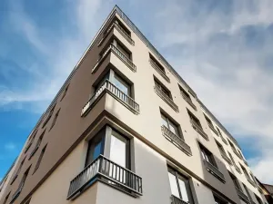 Prodej garážového stání, Praha - Smíchov, Pod Barvířkou, 16 m2