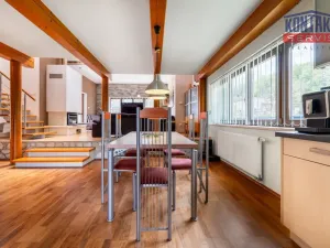 Prodej rodinného domu, Dubné, 261 m2
