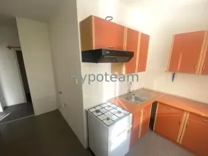 Pronájem bytu 2+1, Ústí nad Labem - Ústí nad Labem-centrum, Hornická, 49 m2