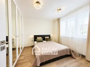 Pronájem bytu 2+1, Olomouc - Neředín, Dělnická, 52 m2