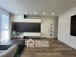 Pronájem bytu 2+1, Olomouc - Neředín, Dělnická, 52 m2