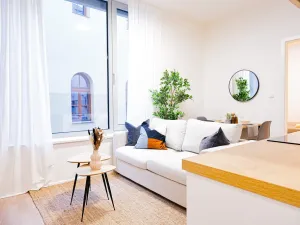 Prodej bytu 2+kk, Praha - Smíchov, Plzeňská, 33 m2