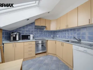 Prodej bytu 2+1, Nová Role, U Plynárny, 69 m2