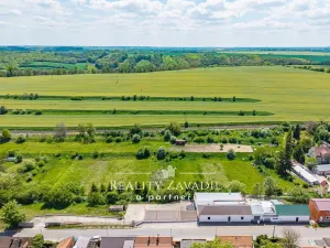 Prodej výrobních prostor, Koleč, 940 m2