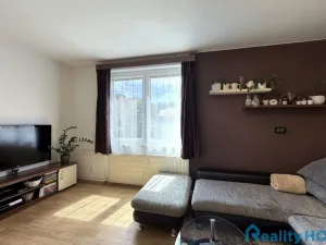 Prodej bytu 3+1, Týn nad Vltavou - Malá Strana, Malostranská, 64 m2