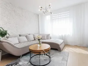 Prodej bytu 3+kk, Kladno, Italská, 69 m2