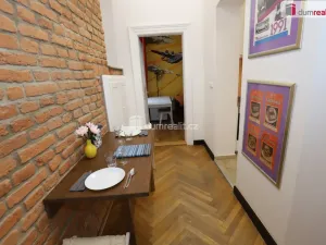 Pronájem bytu 1+1, Praha - Nové Město, Hálkova, 32 m2