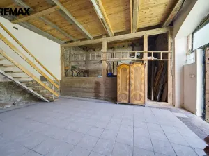 Prodej komerčního pozemku, Blatno, 105830 m2