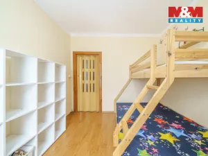 Prodej bytu 3+1, Sokolov, Slavíčkova, 66 m2