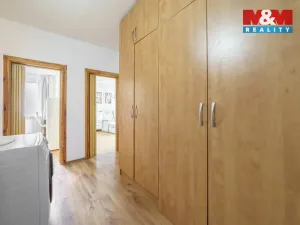 Prodej bytu 3+1, Sokolov, Slavíčkova, 66 m2