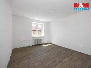 Prodej bytu 2+1, Pardubice - Zelené Předměstí, Čs. armády, 65 m2