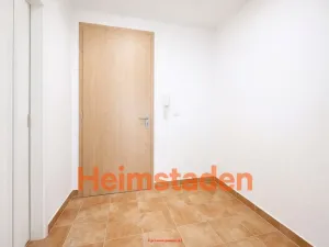 Pronájem bytu 1+kk, Havířov - Město, Hlavní třída, 20 m2