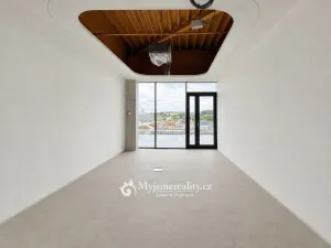 Pronájem kanceláře, Dyje, 270 m2