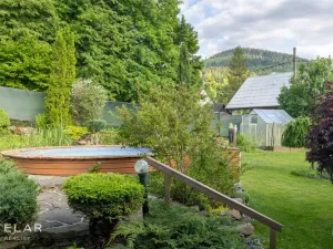 Prodej rodinného domu, Janovice, 300 m2