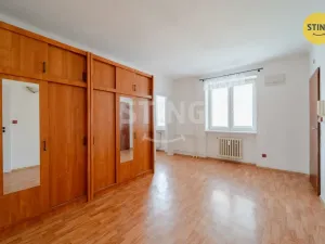 Prodej bytu 3+1, Bruntál, Dr. E. Beneše, 82 m2