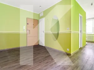 Prodej bytu 3+1, Karlovy Vary, Klínovecká, 86 m2