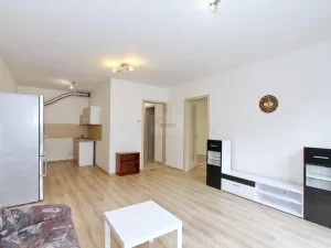 Pronájem bytu 2+kk, Praha - Horní Měcholupy, Mantovská, 52 m2