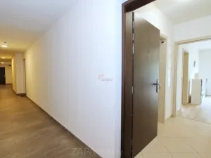 Pronájem bytu 2+kk, Praha - Horní Měcholupy, Mantovská, 52 m2