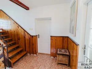 Prodej rodinného domu, Katov, 200 m2