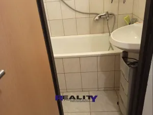 Prodej bytu 2+1, Kryry, Hlavní, 52 m2