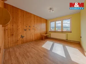 Prodej bytu 4+1, Střelná, 82 m2