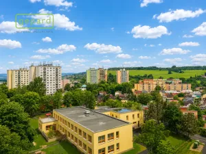 Prodej bytu 2+1, Karlovy Vary, Chomutovská, 56 m2