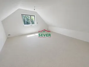 Prodej rodinného domu, Dubí - Běhánky, U Stadionu, 135 m2