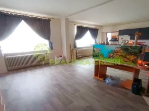 Pronájem bytu 3+kk, Soběslav, náměstí Republiky, 90 m2