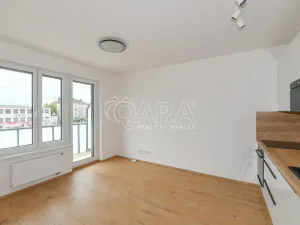 Pronájem bytu 1+kk, Praha - Hostivař, U továren, 34 m2