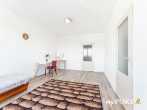 Prodej bytu 3+1, Hluboká nad Vltavou, Nerudova, 71 m2