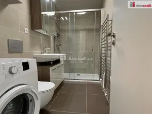Pronájem bytu 1+kk, Praha - Dolní Chabry, Ústecká, 37 m2