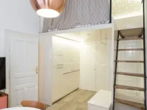 Pronájem bytu 2+kk, Praha - Nové Město, Na Poříčí, 40 m2